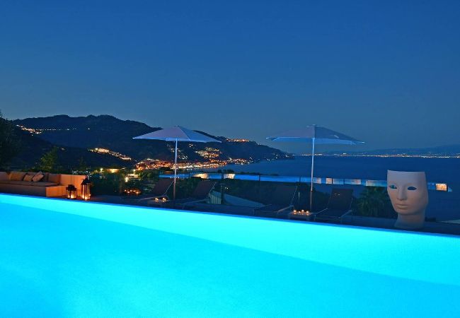 Villa in Taormina - Villa Karin Villa in Taormina - Villa Karin