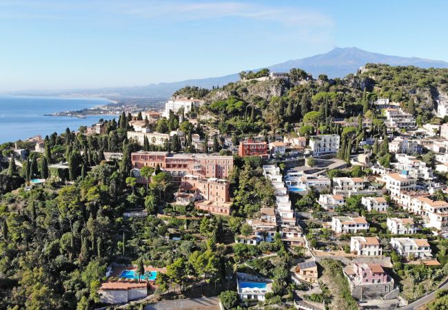 Villa in Taormina - Villa Karin Villa in Taormina - Villa Karin