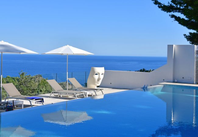 Villa in Taormina - Villa Karin Villa in Taormina - Villa Karin