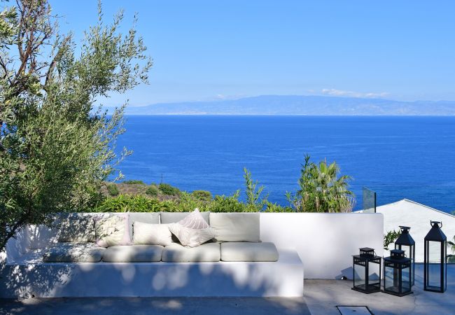 Villa in Taormina - Villa Karin Villa in Taormina - Villa Karin