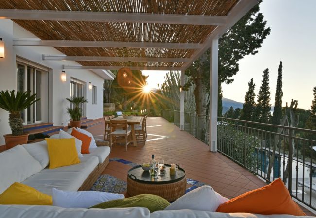 Villa in Pollina - Villa Armonia Villa in Pollina - Villa Armonia