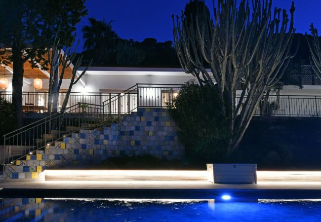 Villa in Pollina - Villa Armonia Villa in Pollina - Villa Armonia