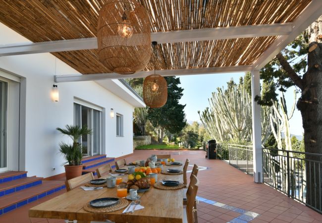 Villa in Pollina - Villa Armonia Villa in Pollina - Villa Armonia