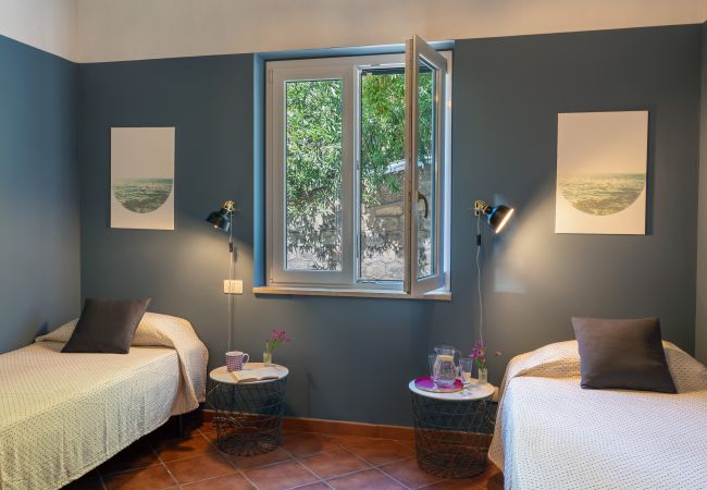 Villa in Caronia - Villa Le Sorbe 12 Villa in Caronia - Villa Le Sorbe 12