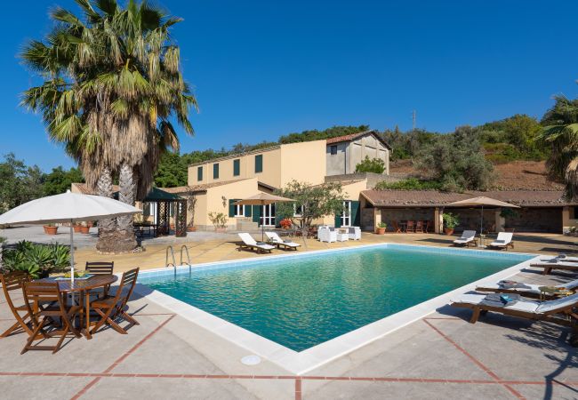 Villa in Caronia - Villa Le Sorbe 12 Villa in Caronia - Villa Le Sorbe 12