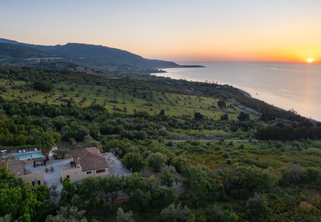 Villa in Caronia - Villa Le Sorbe 12 Villa in Caronia - Villa Le Sorbe 12