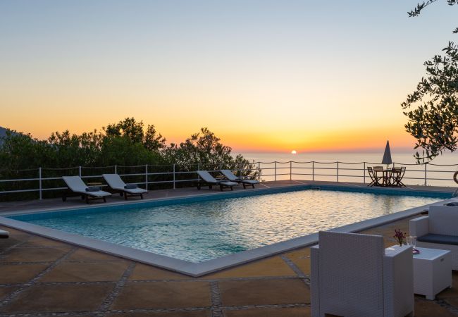 Villa in Caronia - Villa Le Sorbe 6 Villa in Caronia - Villa Le Sorbe 6