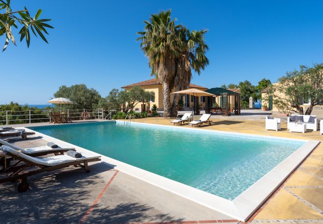 Villa in Caronia - Villa Le Sorbe 6 Villa in Caronia - Villa Le Sorbe 6