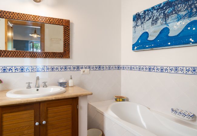 Villa in Caronia - Villa Le Sorbe 6 Villa in Caronia - Villa Le Sorbe 6