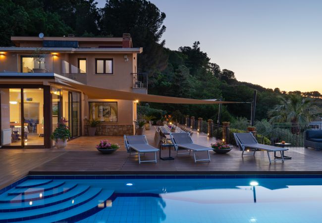 Villa in Cefalù - Villa Provenza Villa in Cefalù - Villa Provenza