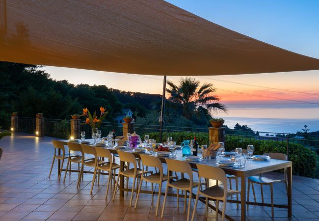 Villa in Cefalù - Villa Provenza Villa in Cefalù - Villa Provenza