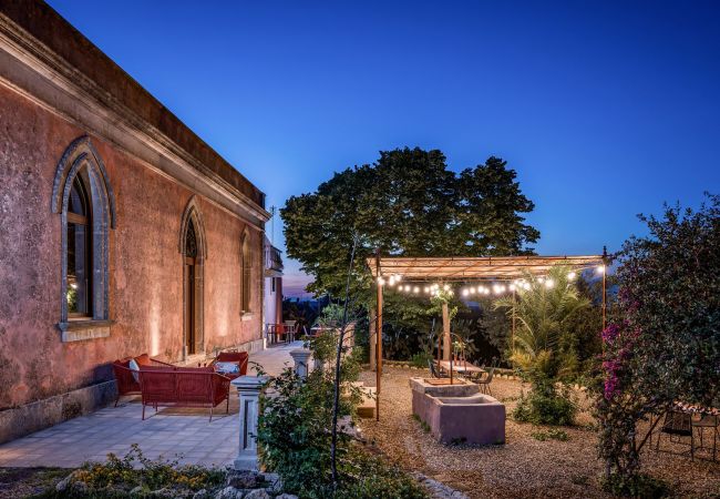 Villa in Sortino - Villa Sumac Villa in Sortino - Villa Sumac