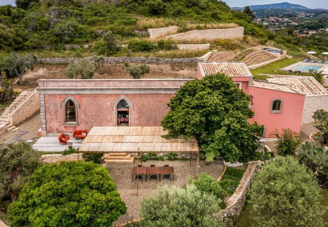 Villa in Sortino - Villa Sumac Villa in Sortino - Villa Sumac