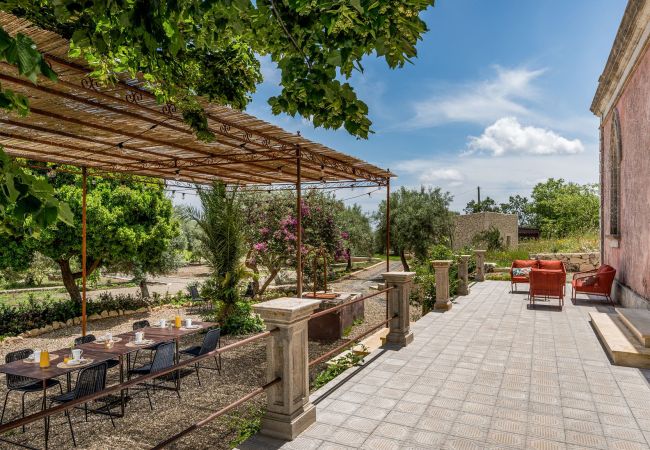 Villa in Sortino - Villa Sumac Villa in Sortino - Villa Sumac