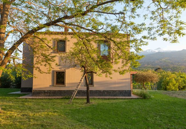 Villa in Castiglione di Sicilia - Villa Terre Normanne Villa in Castiglione di Sicilia - Villa Terre Normanne