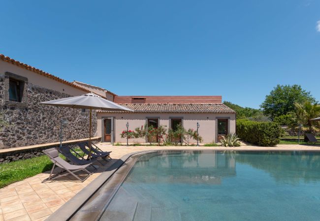 Villa in Castiglione di Sicilia - Villa Terre Normanne Villa in Castiglione di Sicilia - Villa Terre Normanne