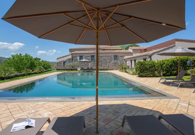 Villa in Castiglione di Sicilia - Villa Terre Normanne Villa in Castiglione di Sicilia - Villa Terre Normanne