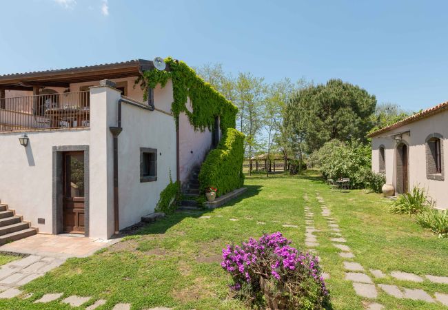 Villa in Castiglione di Sicilia - Villa Terre Normanne Villa in Castiglione di Sicilia - Villa Terre Normanne