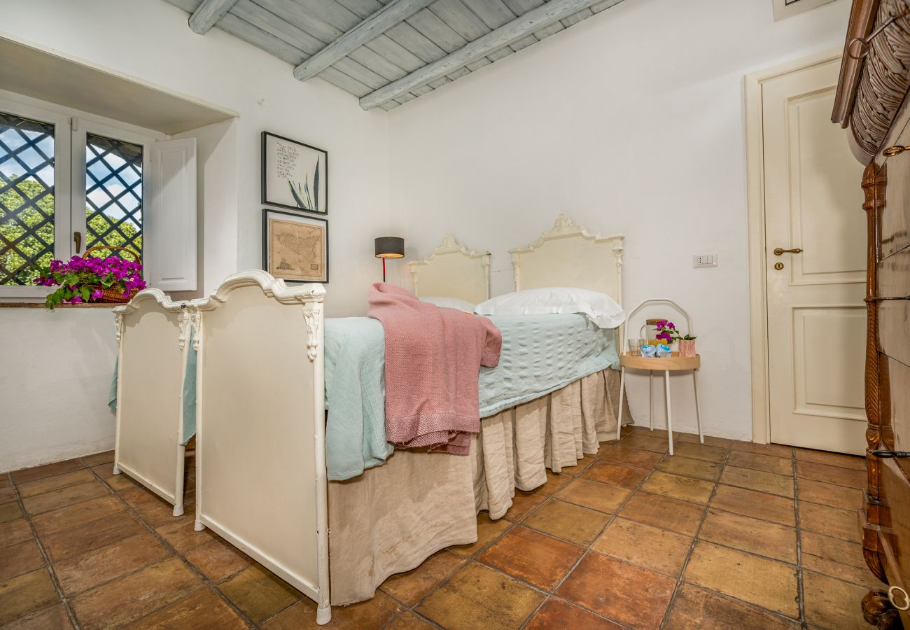 Villa in Santa Venerina - Linera