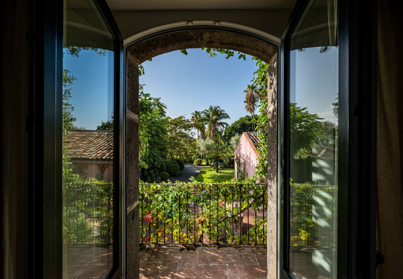 Villa in Santa Venerina - Linera