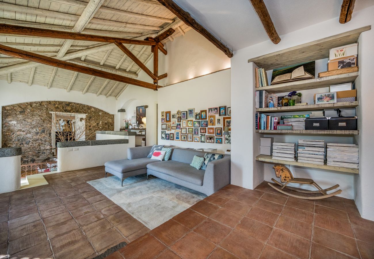 Villa in Santa Venerina - Linera