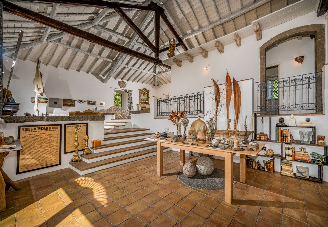 Villa in Santa Venerina - Linera