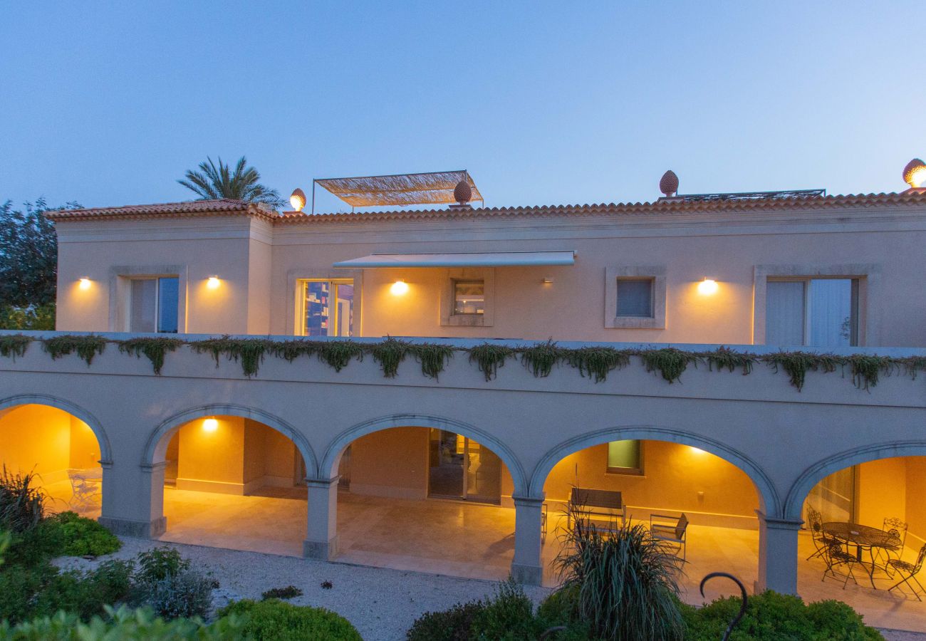 Villa in Noto - Passo Degli Aironi 8