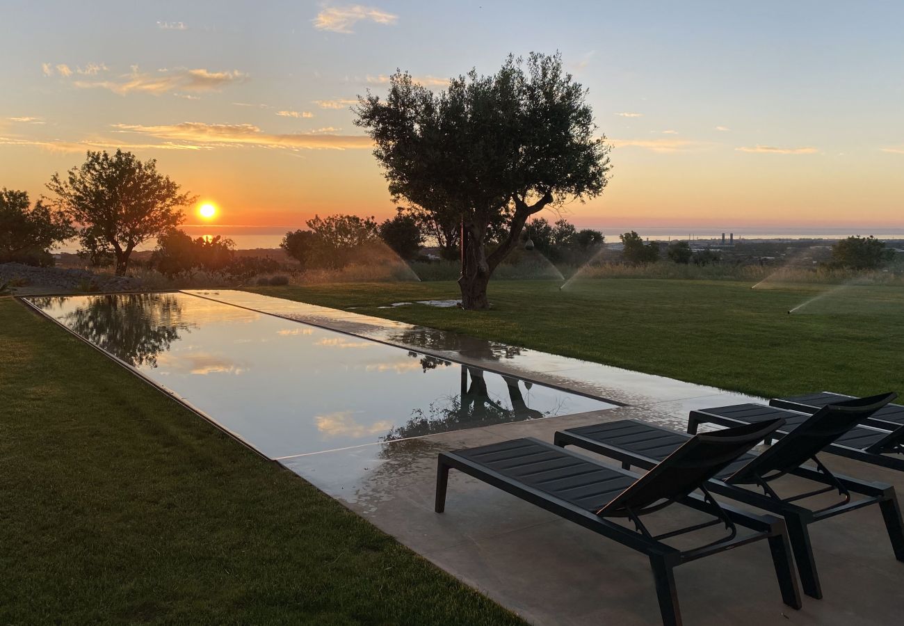 Villa in Polignano a Mare - VILLA SPECCHIO DI MARE